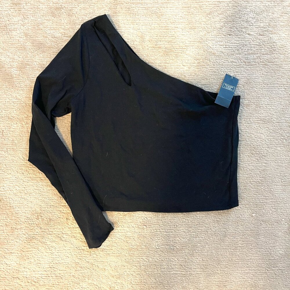 Abercrombie One Shoulder Cut-Out Cropped Shirt